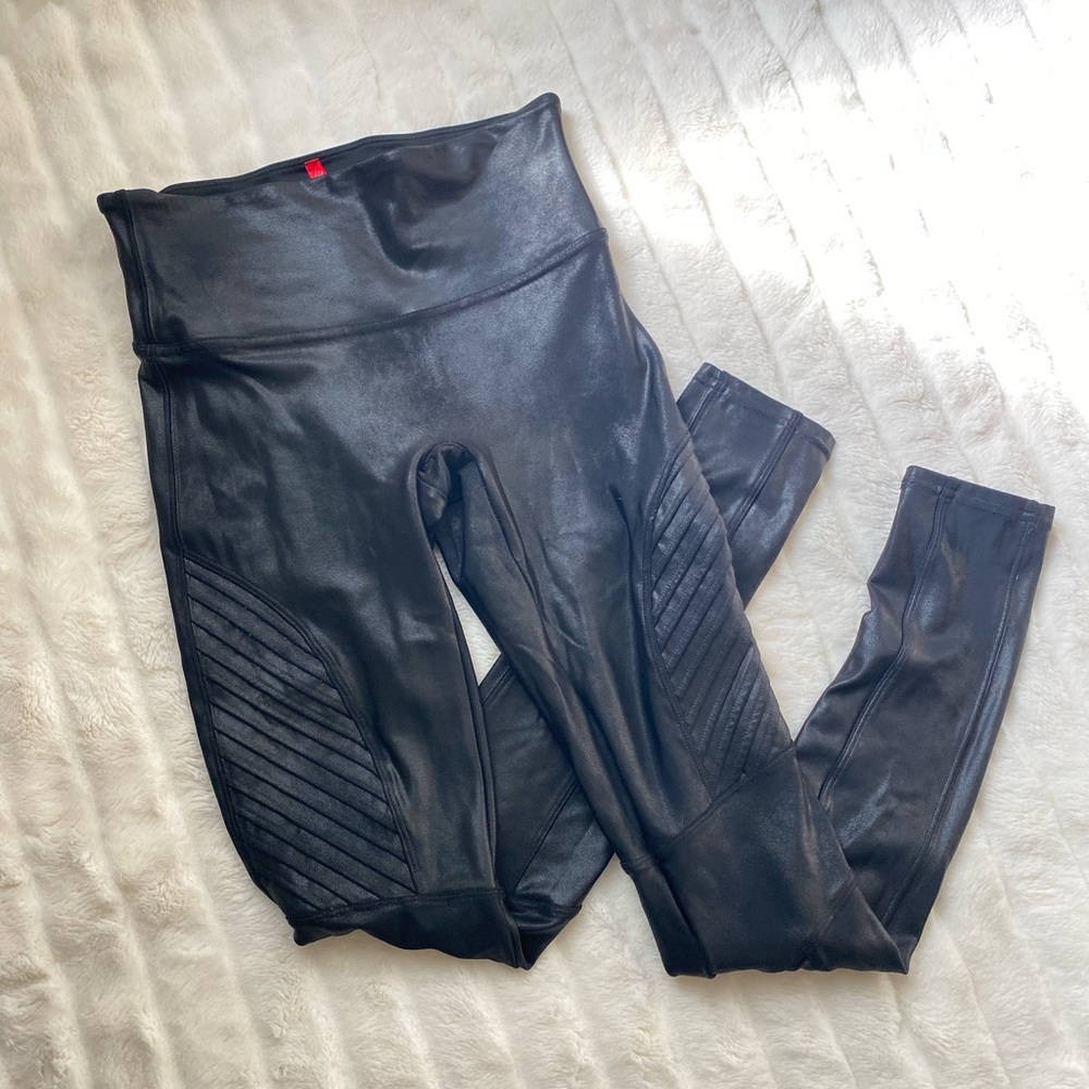 SPANX High-Rise Leggings